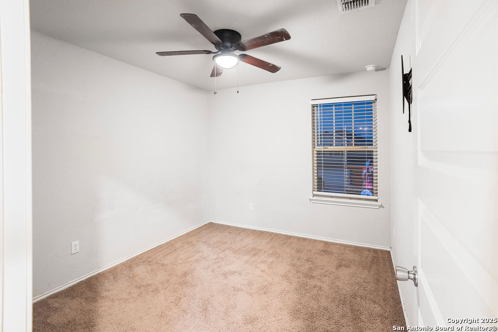 property viewer photo 12