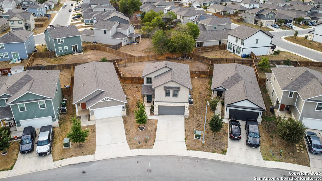 property viewer photo 16