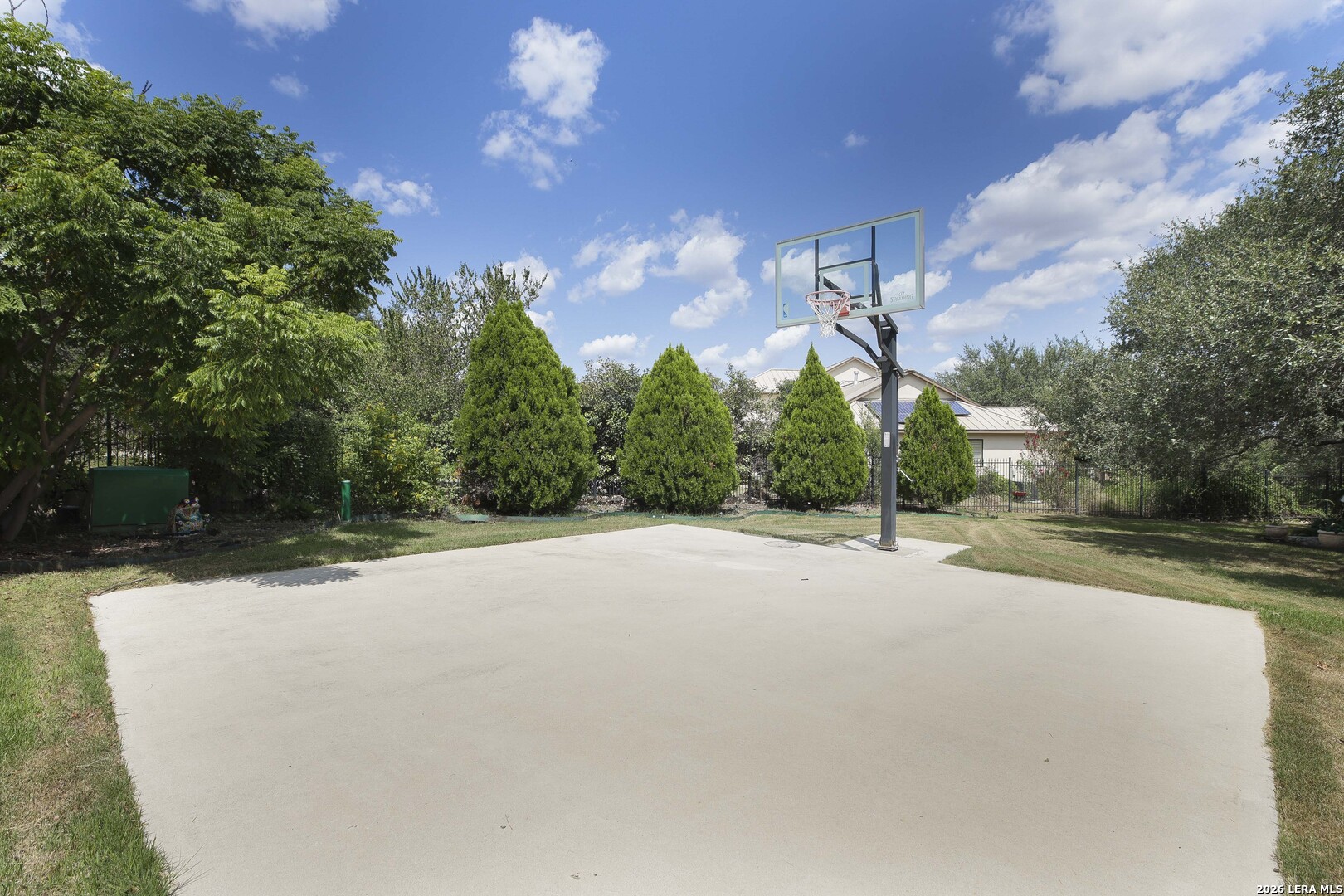 main property photo 38