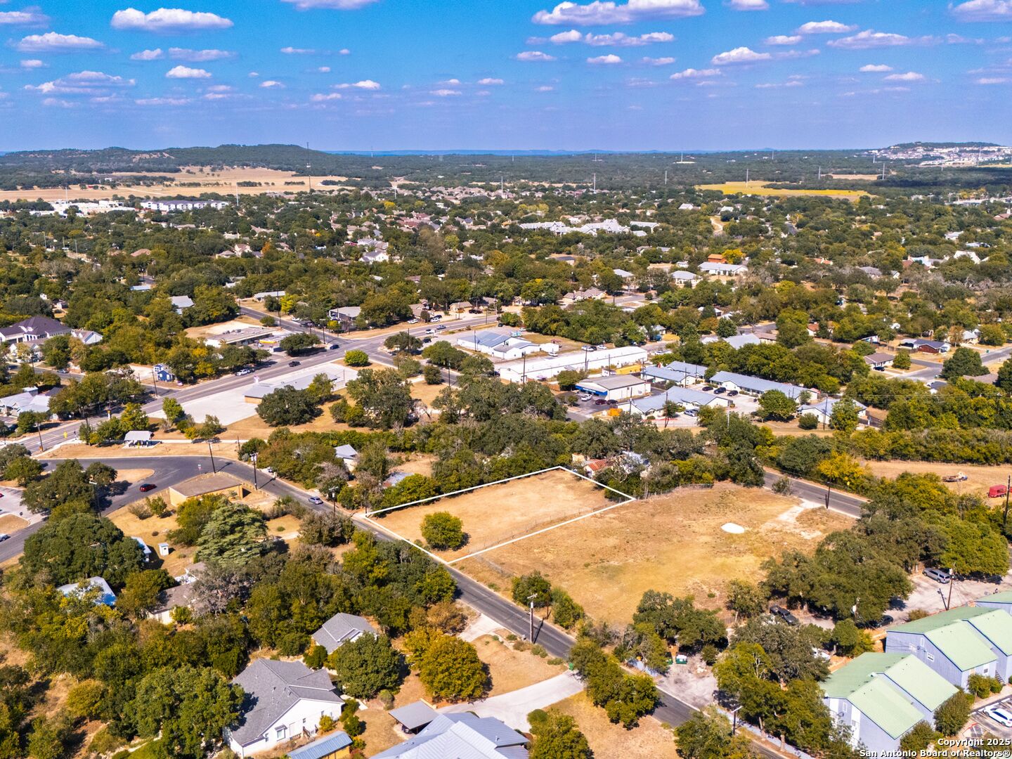 main property photo 9