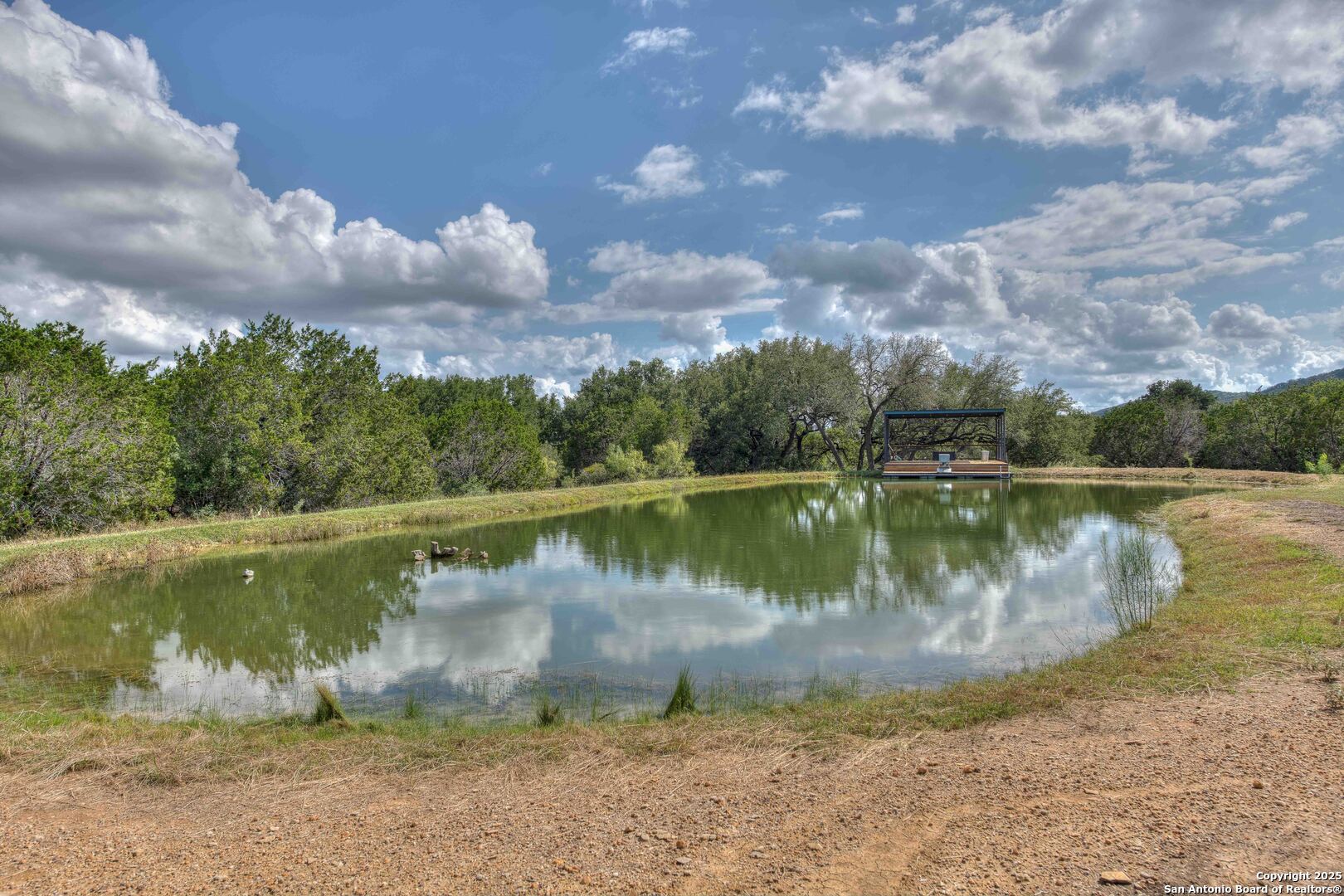 main property photo 34