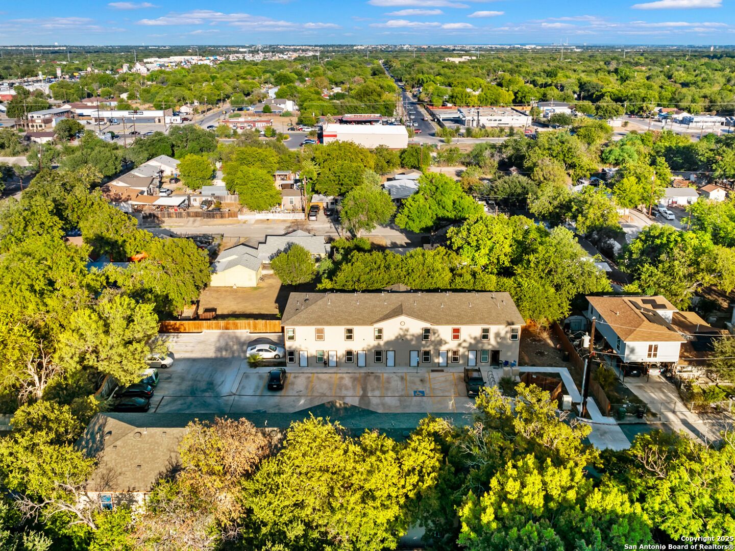 main property photo 37