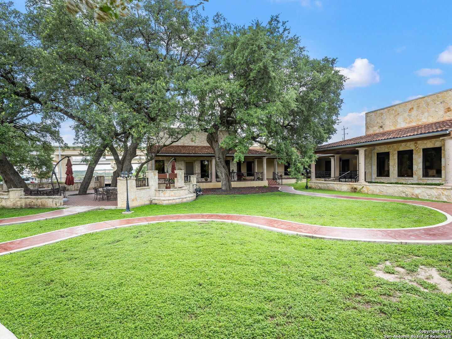 main property photo 59