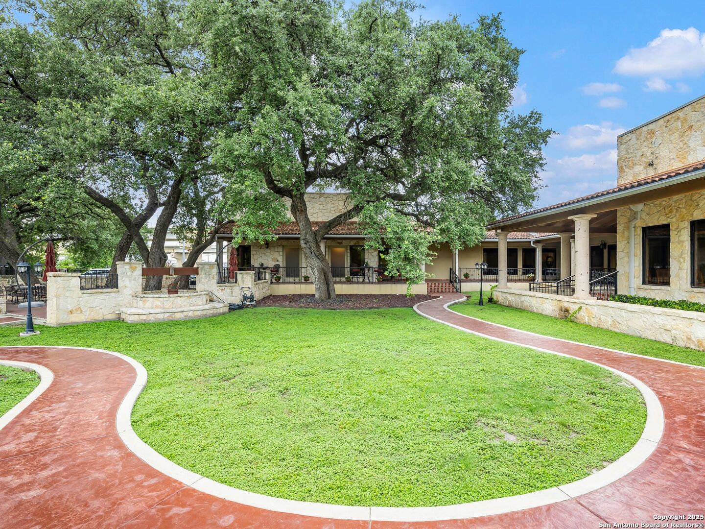 main property photo 60