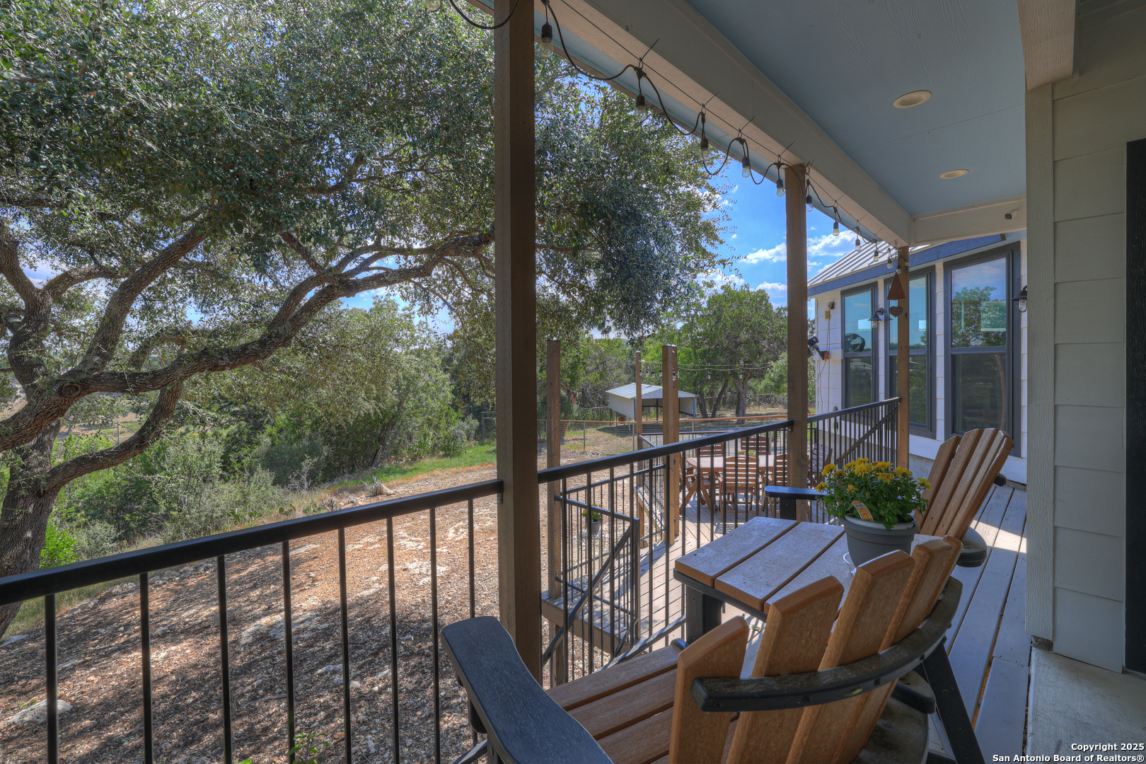 main property photo 41