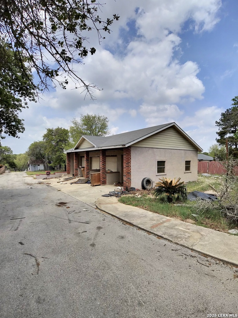 main property photo 4