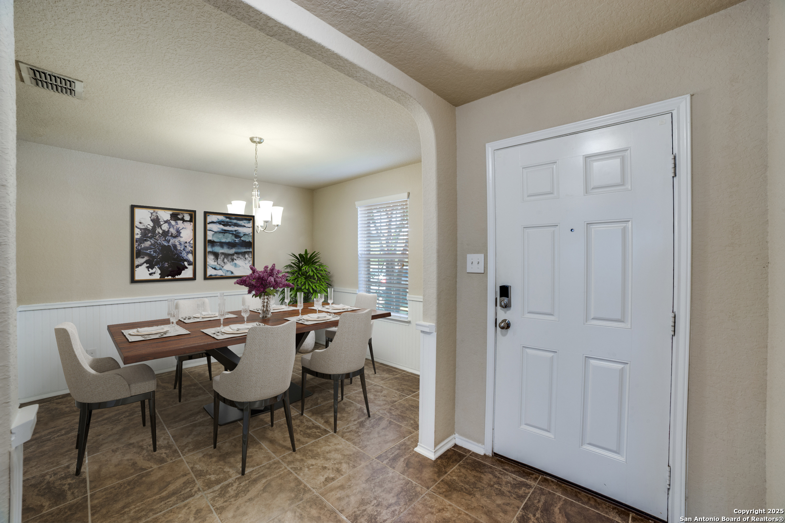 property viewer photo 4