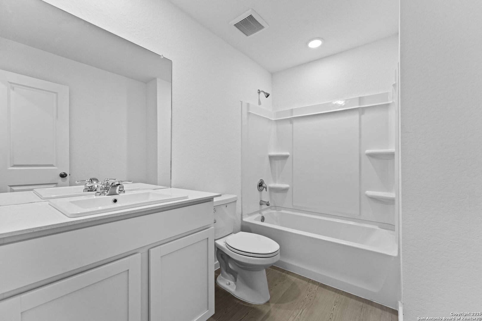 property viewer photo 16