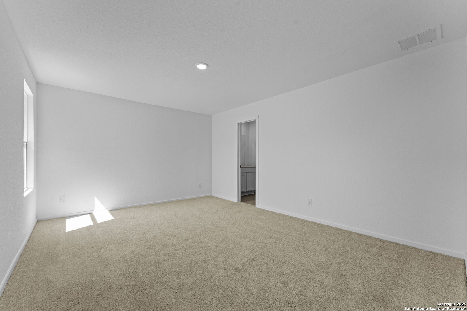 property viewer photo 8