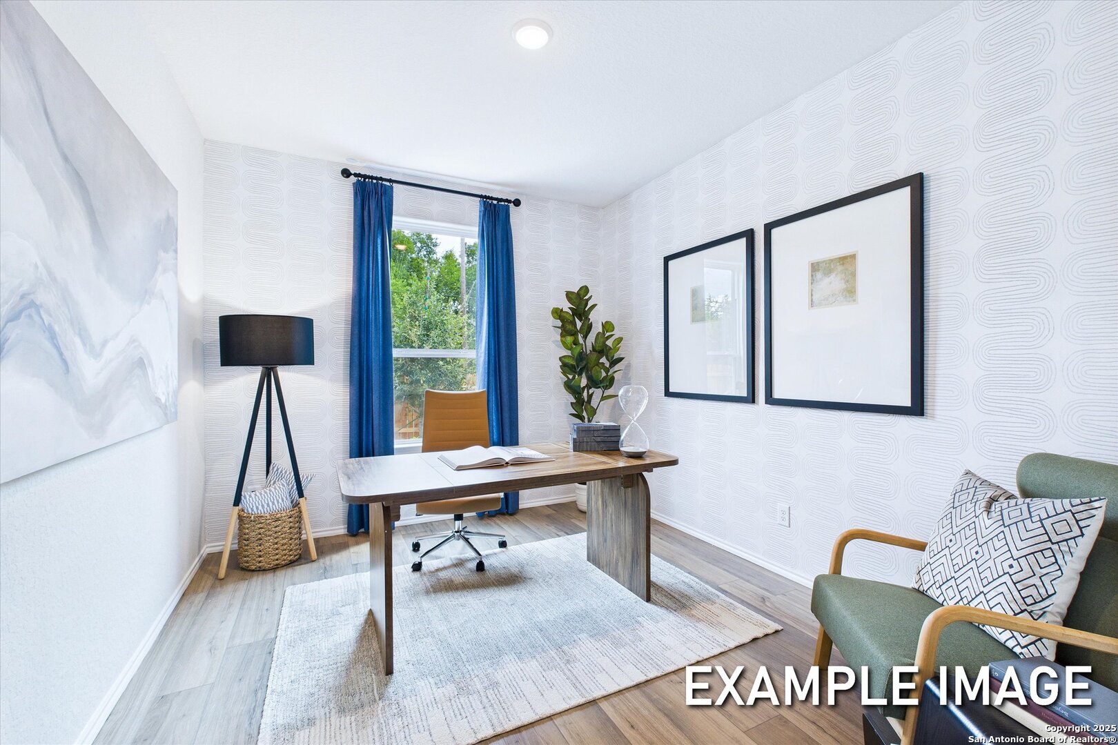 main property photo 12