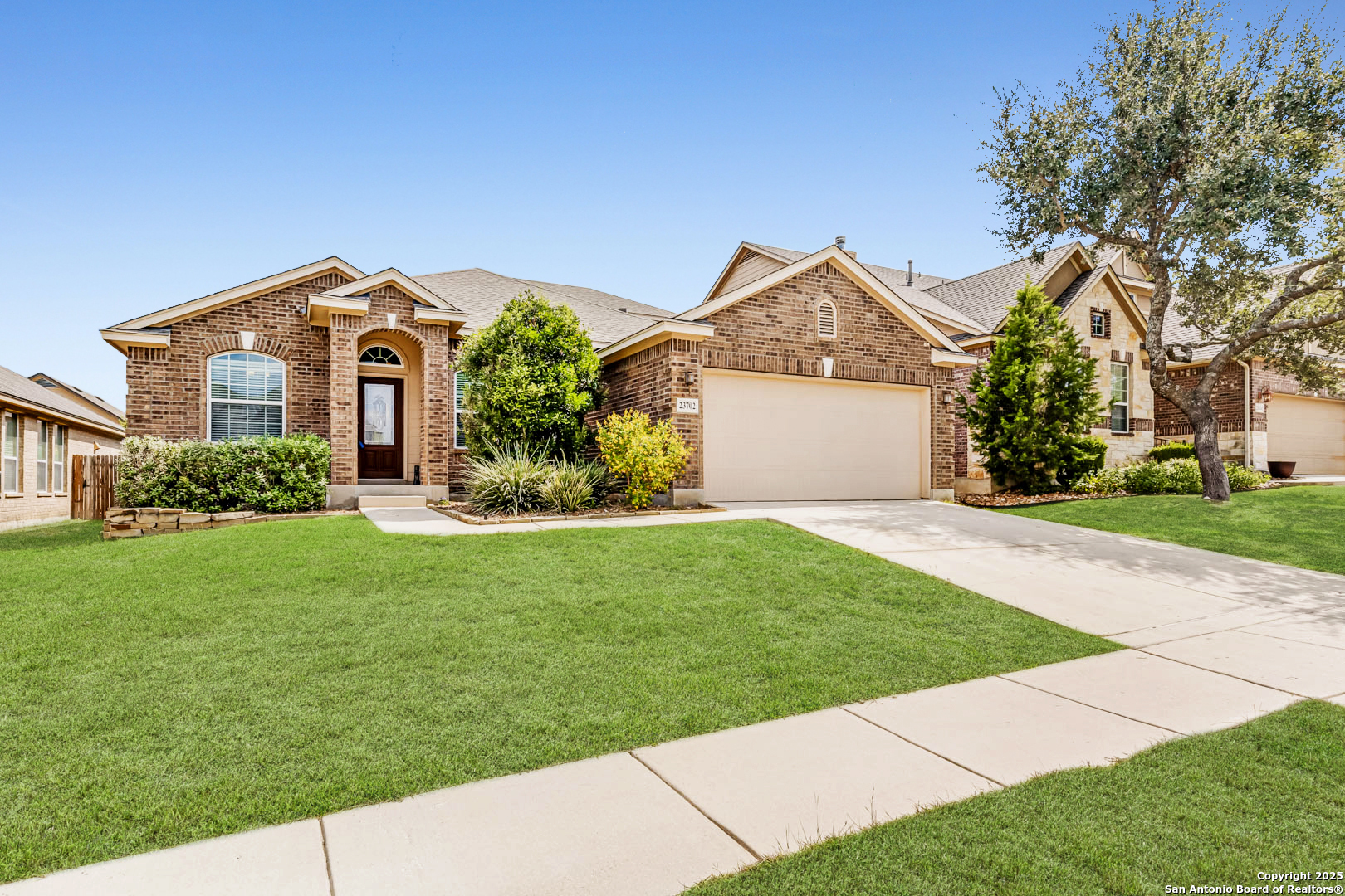 main property photo 49