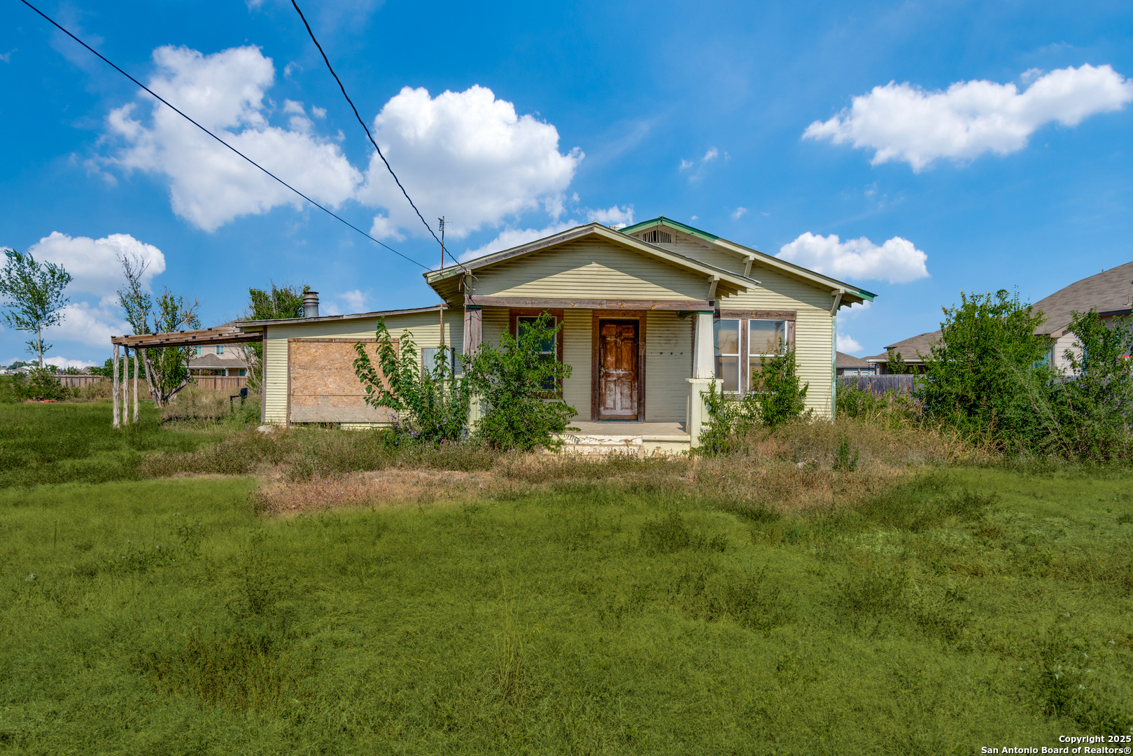 main property photo 12