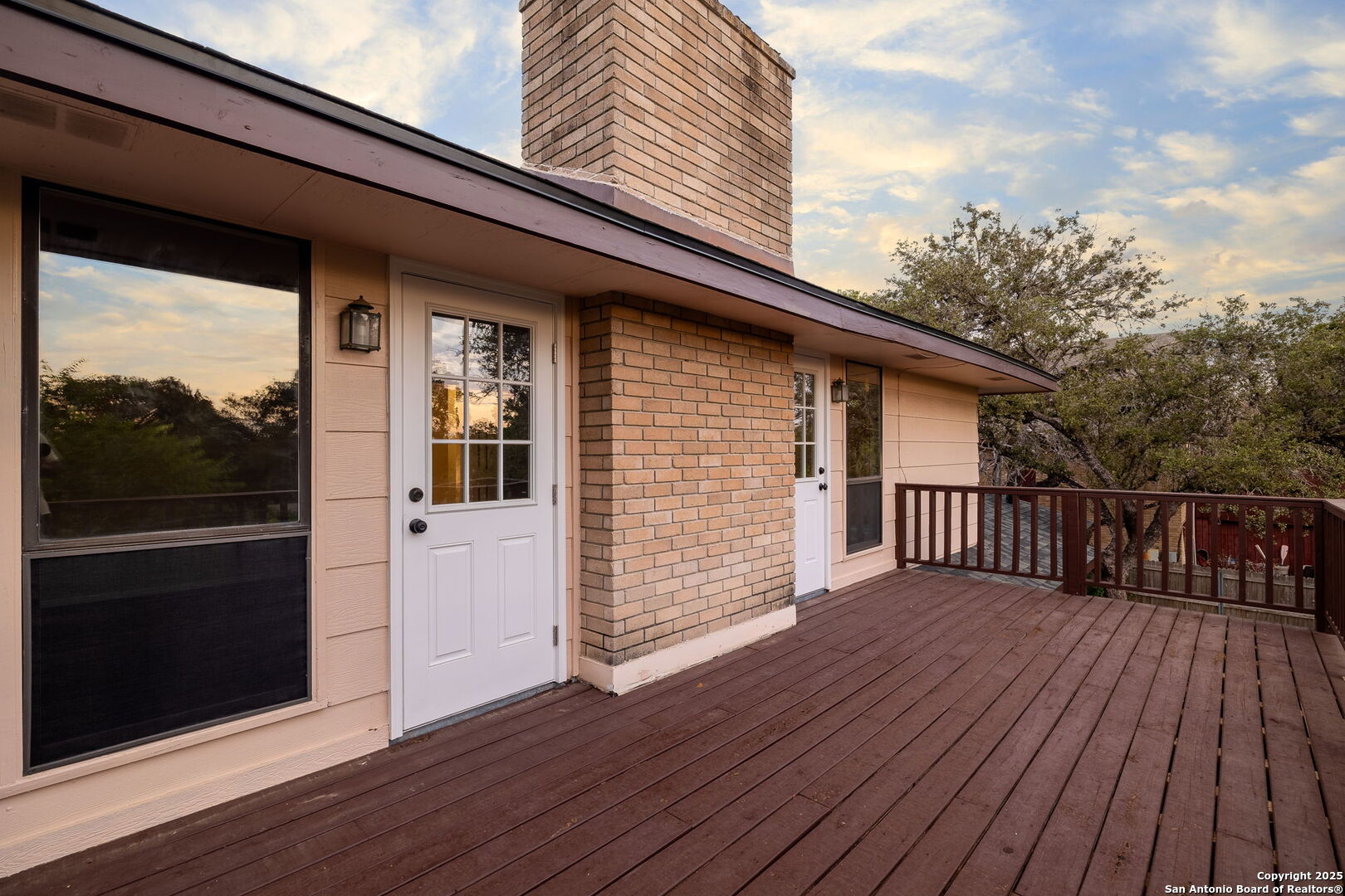 property viewer photo 16