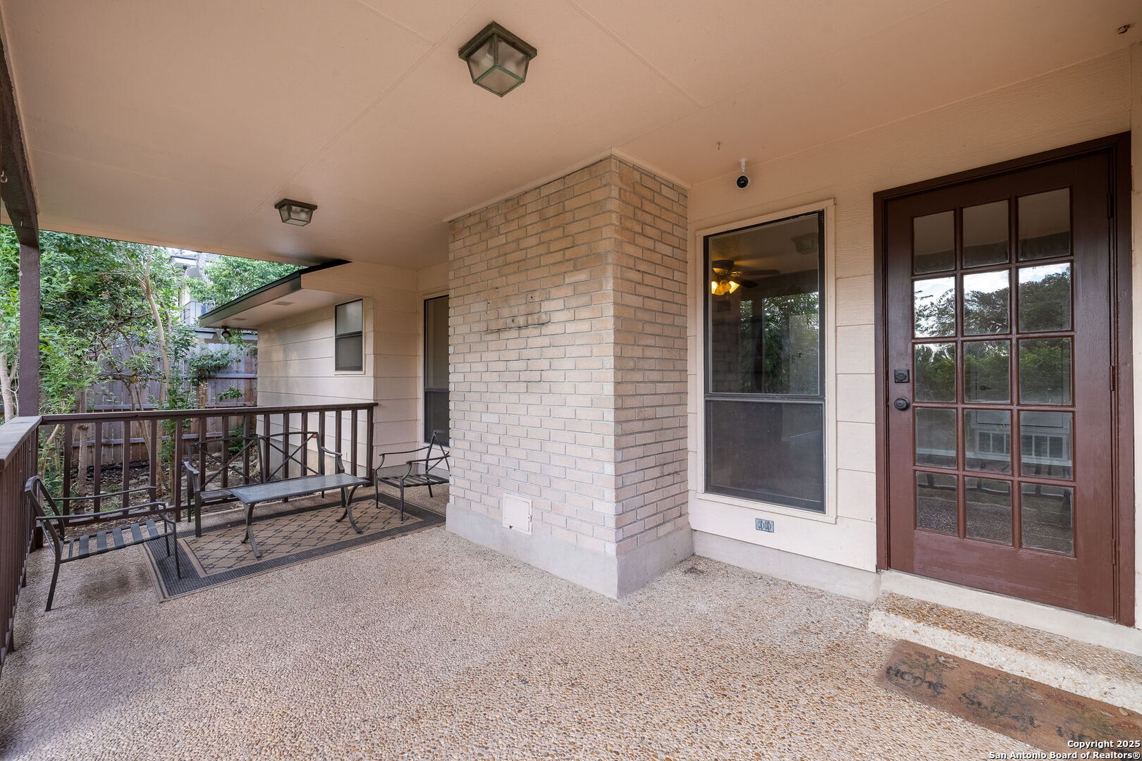 property viewer photo 25