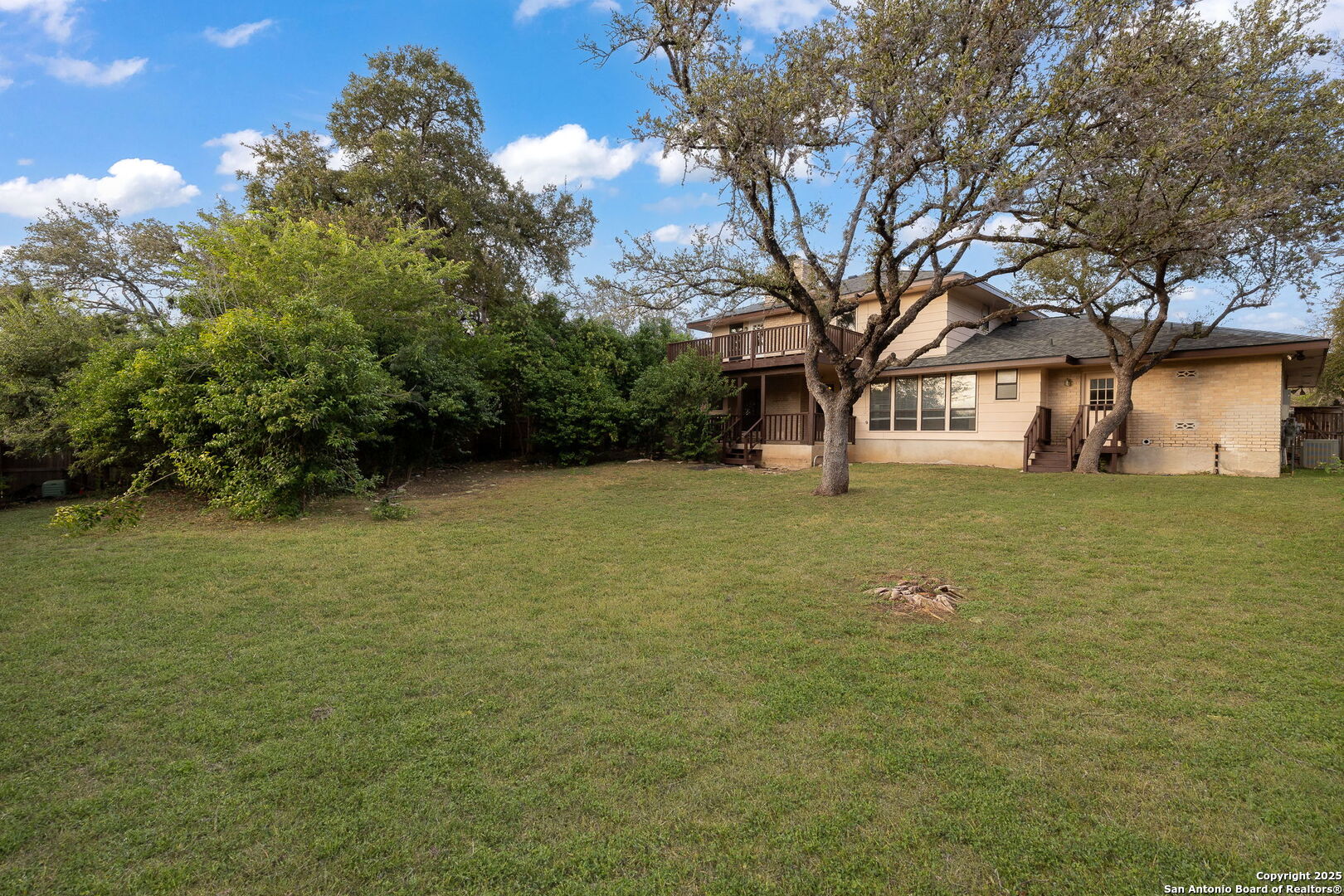 property viewer photo 27