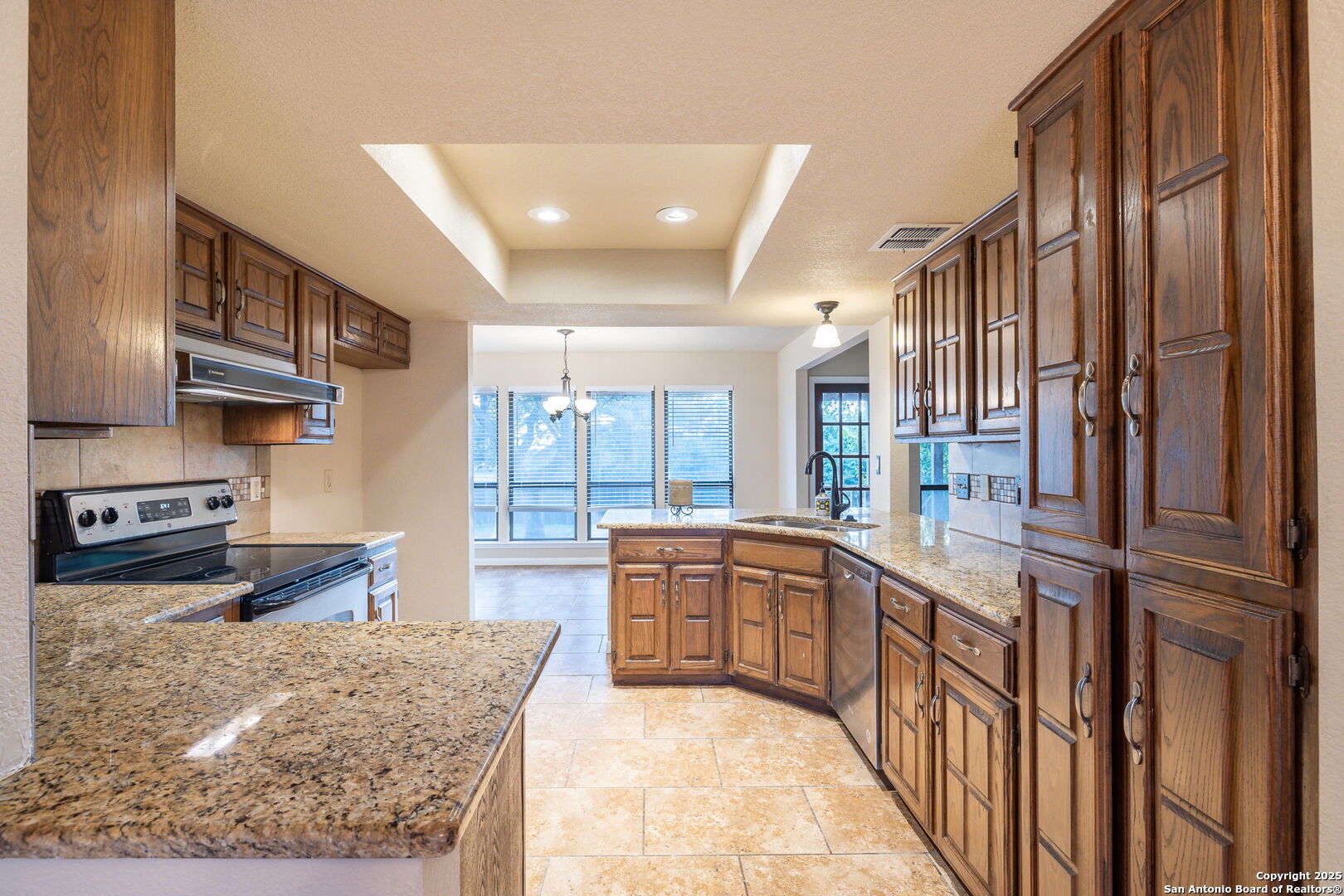 property viewer photo 7