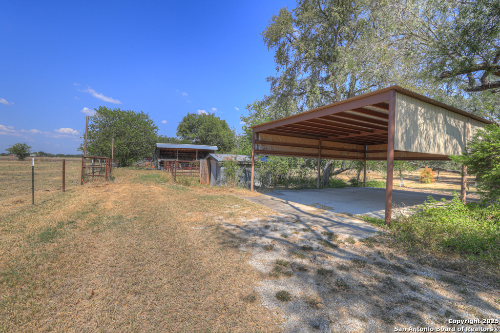 main property photo 36