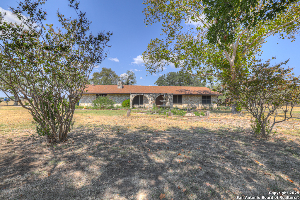 main property photo 6