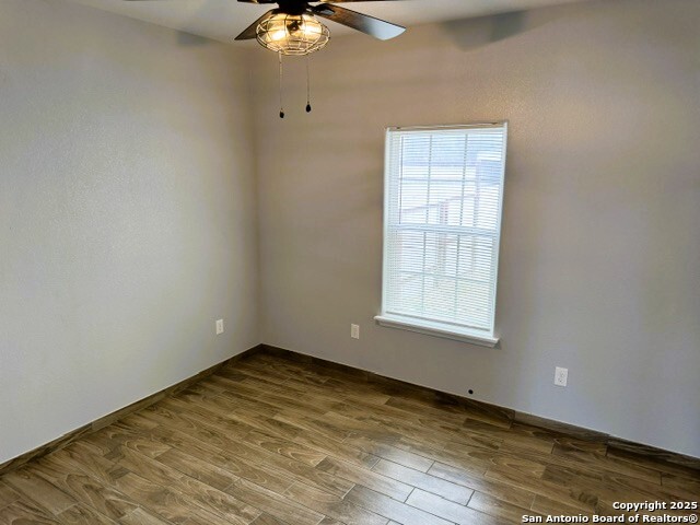 property viewer photo 8