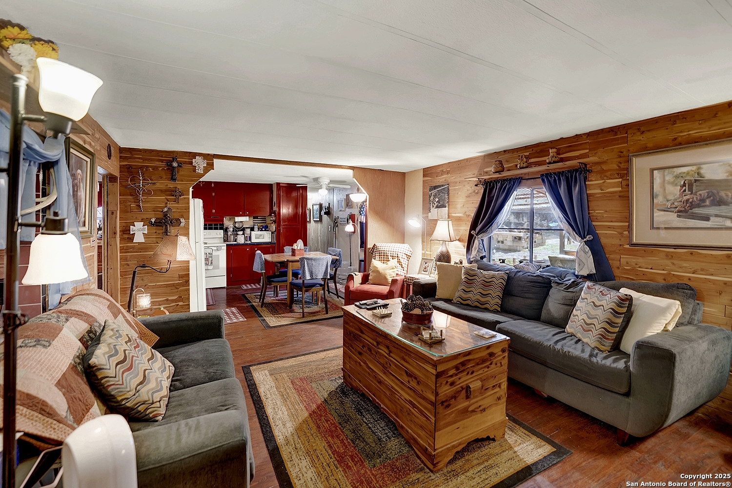 main property photo 15