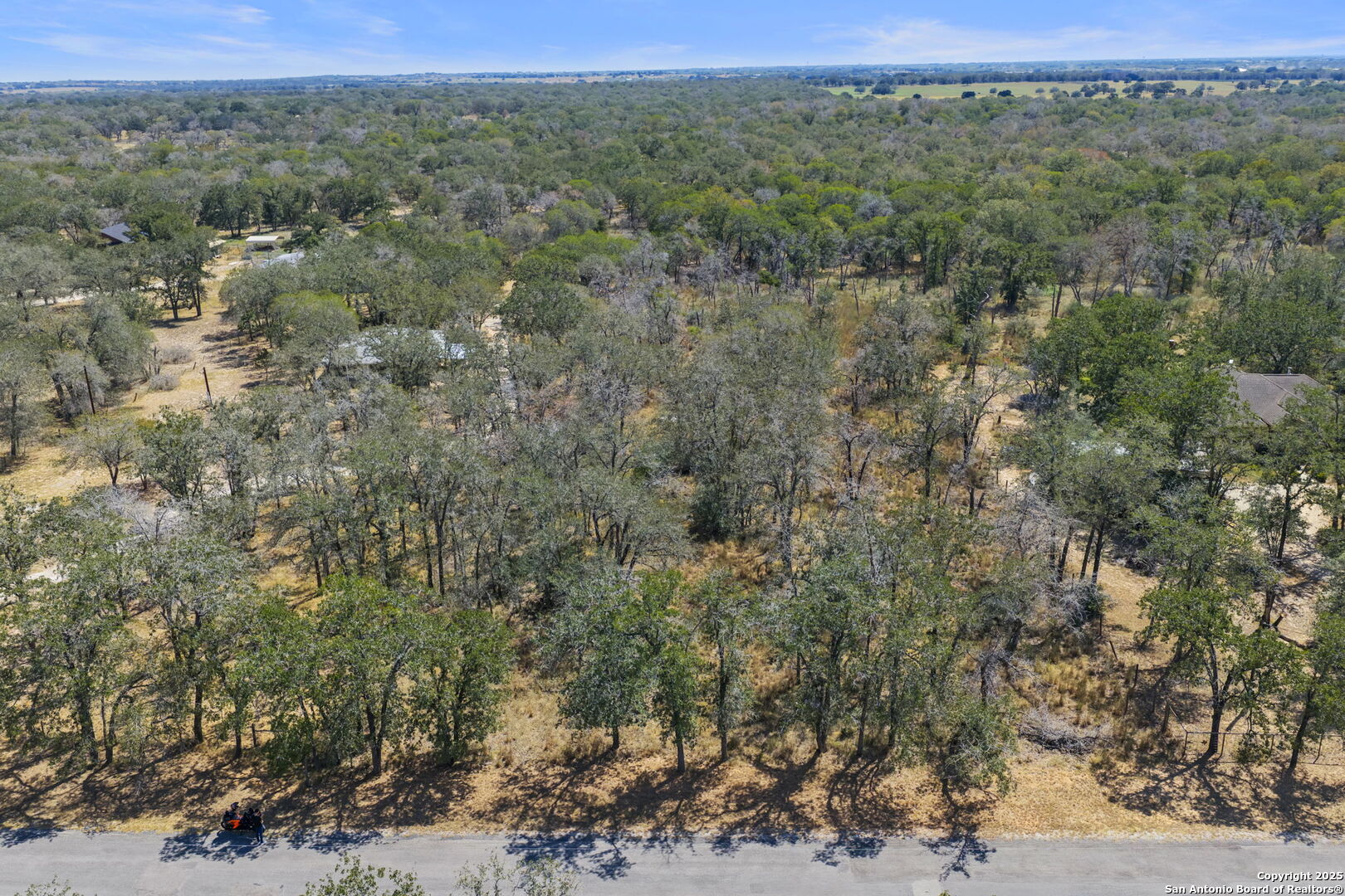 main property photo 12