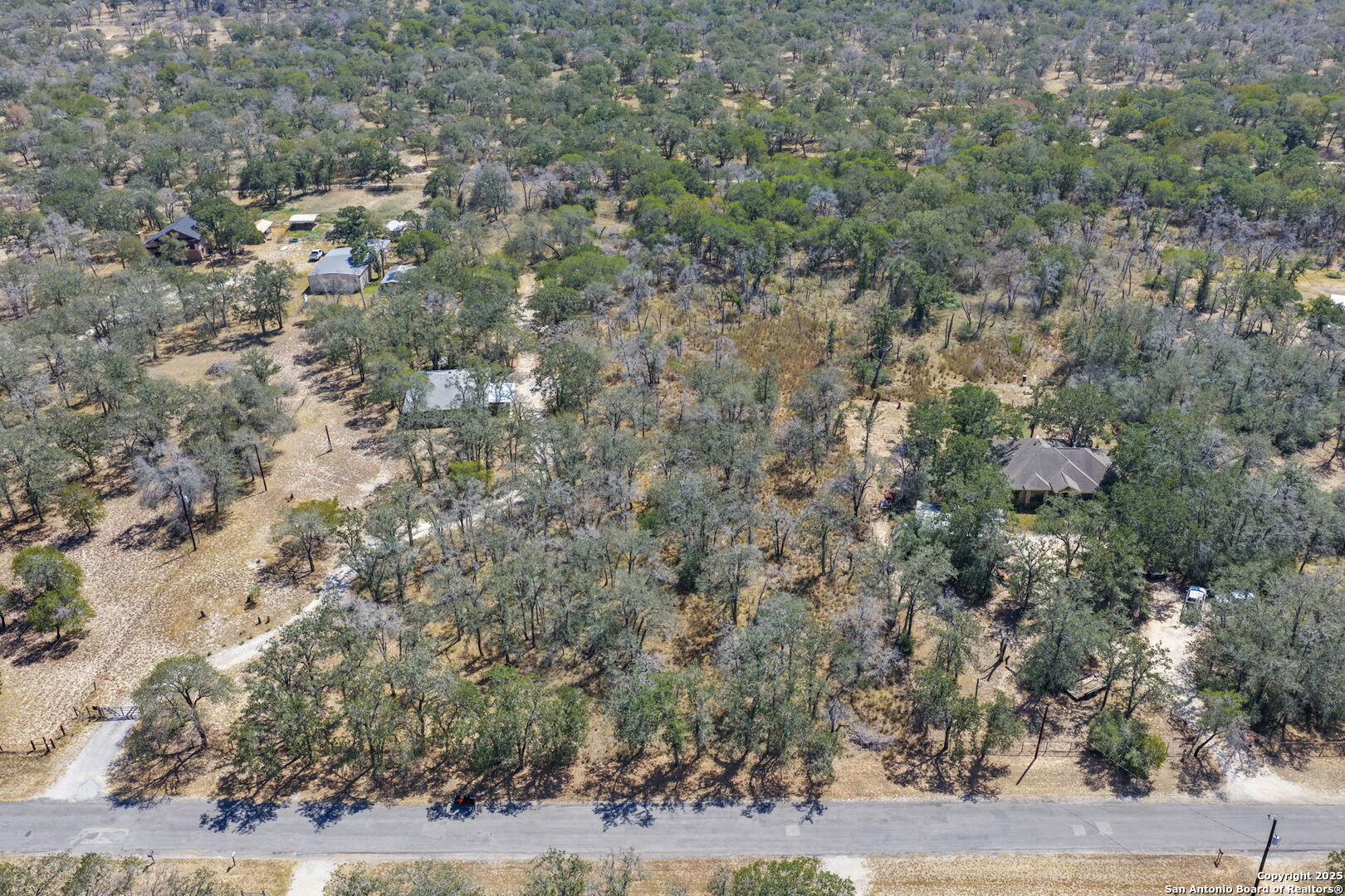 main property photo 15