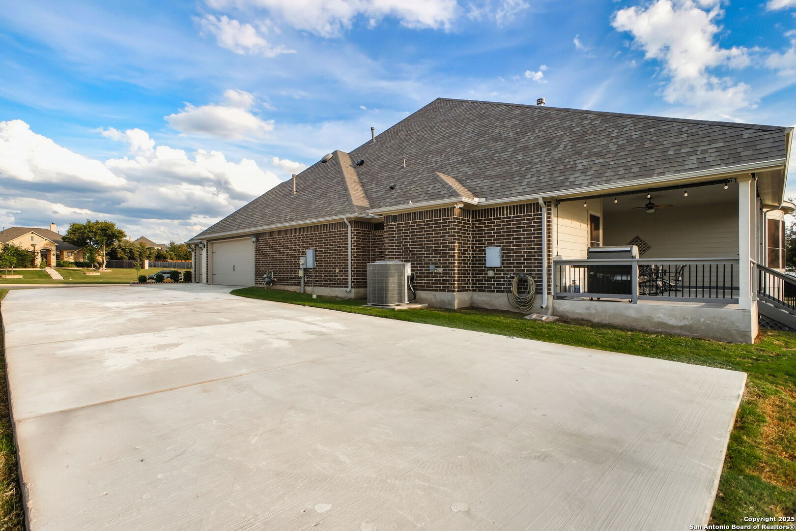 property viewer photo 29