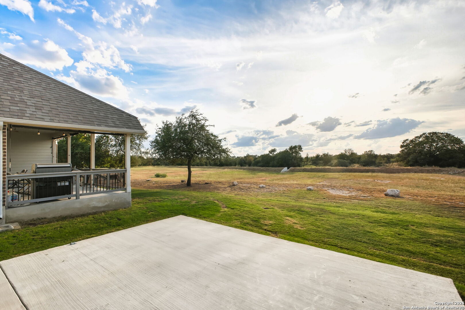 property viewer photo 30
