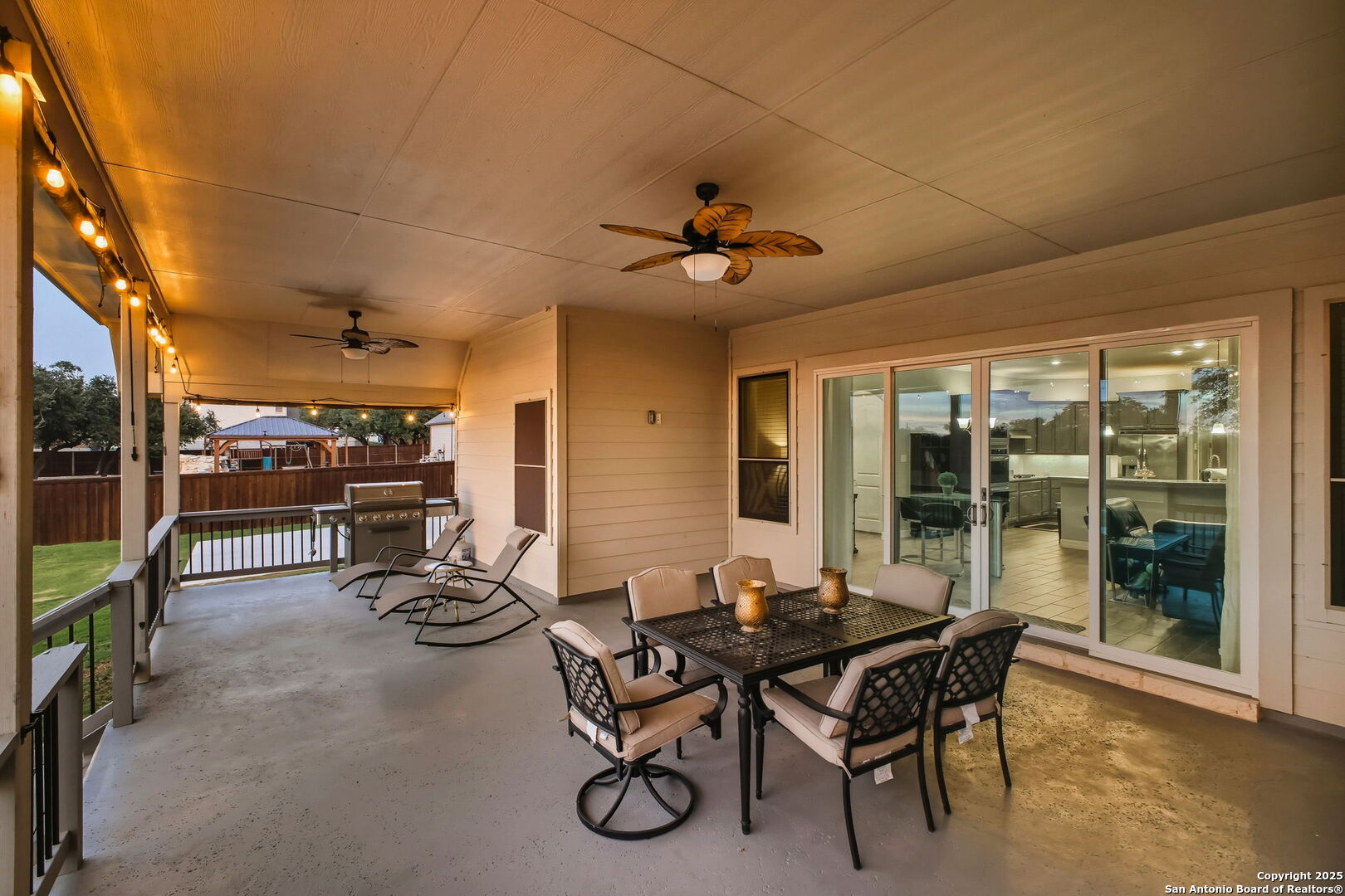 property viewer photo 35