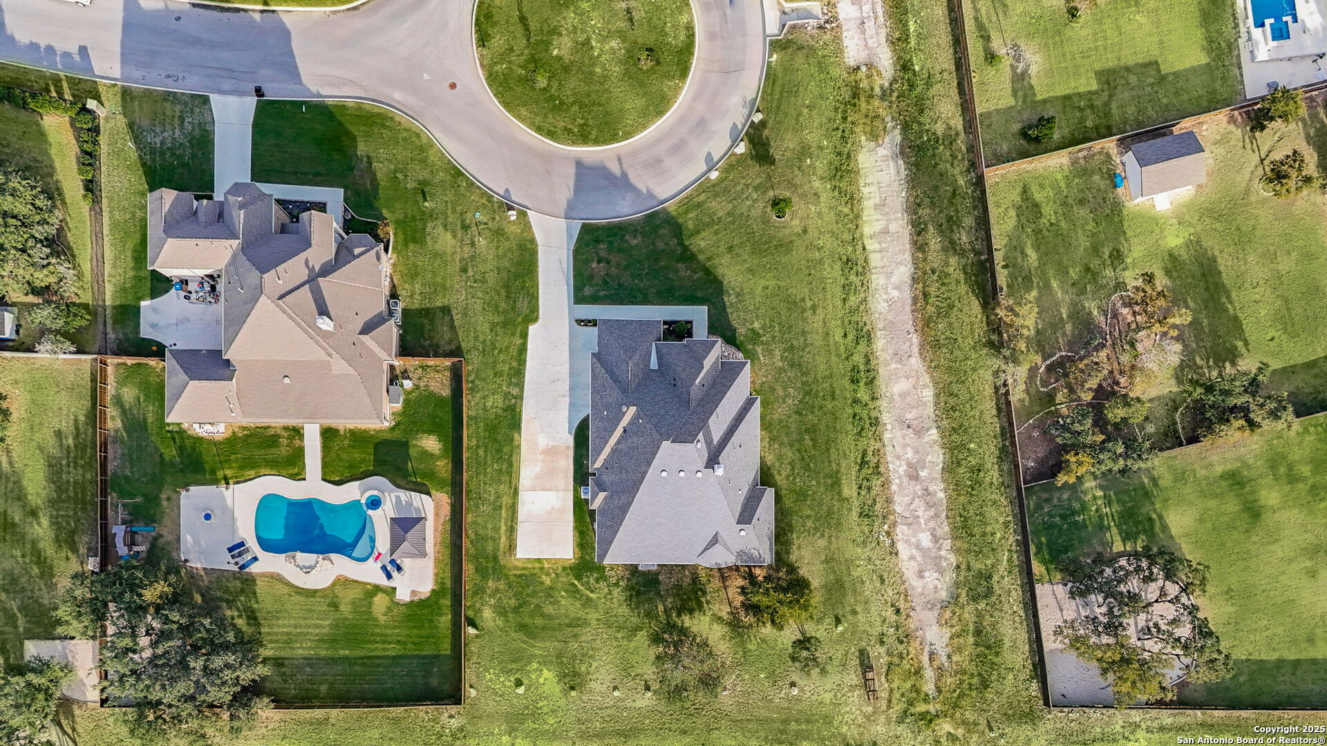 property viewer photo 44