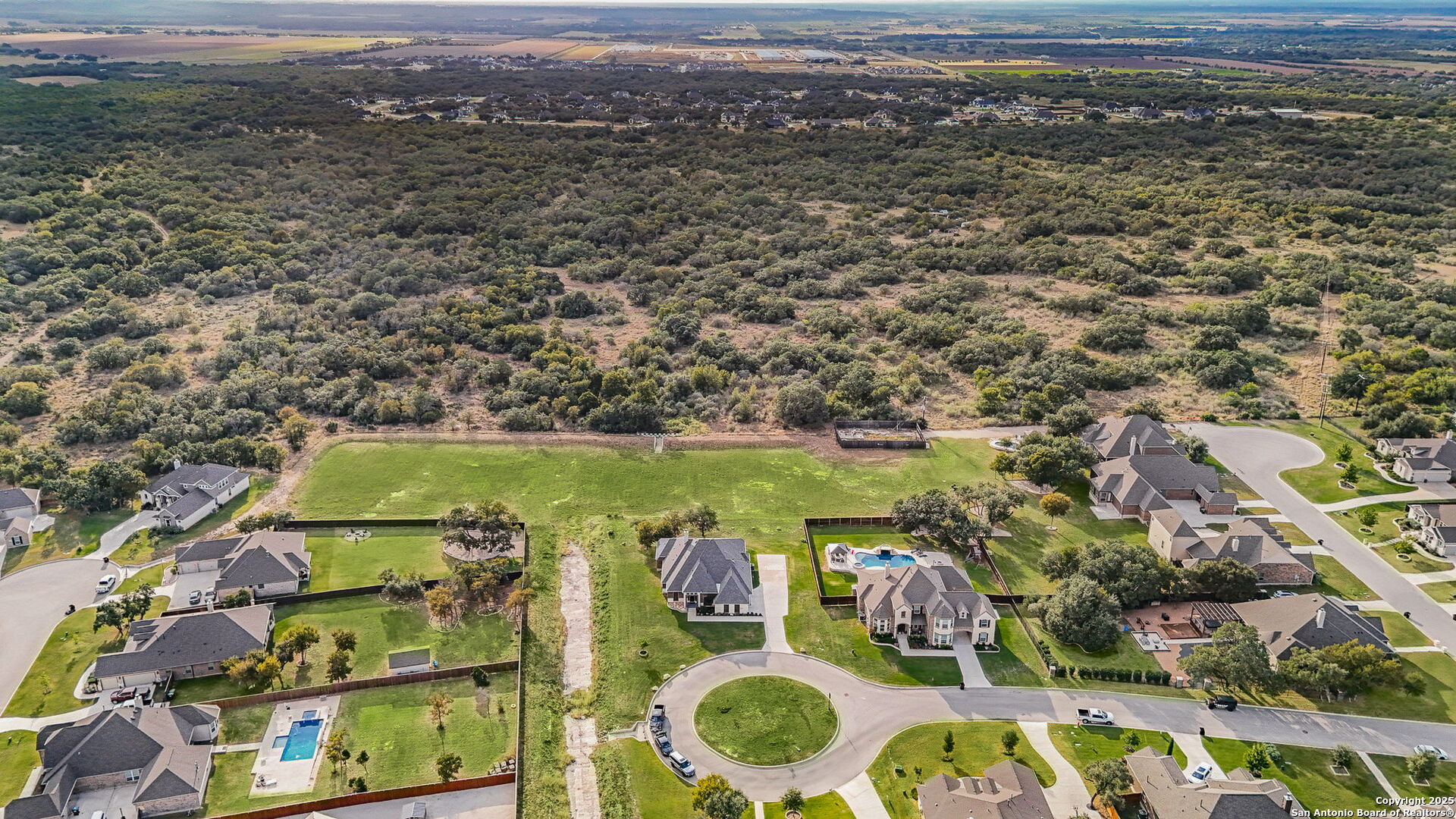property viewer photo 46