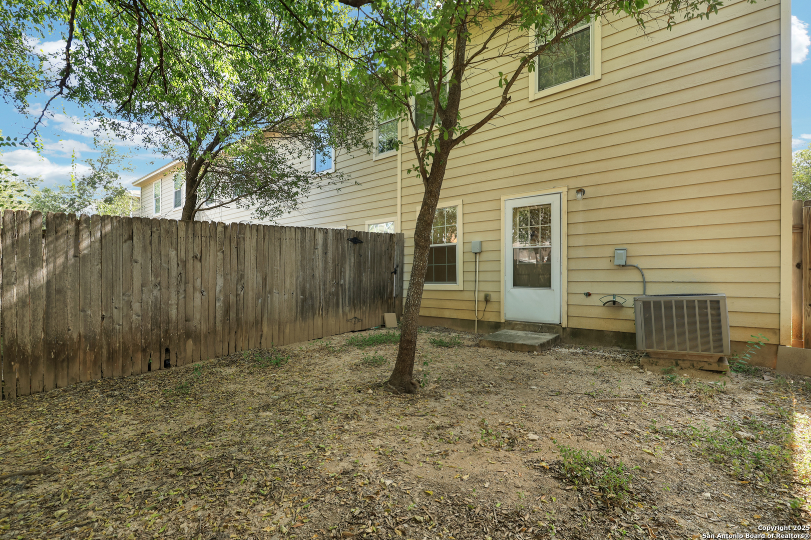property viewer photo 21