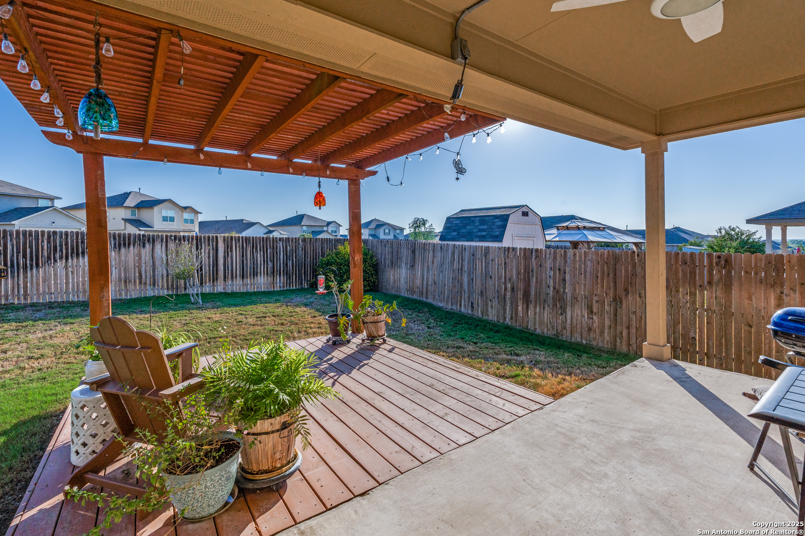 main property photo 22