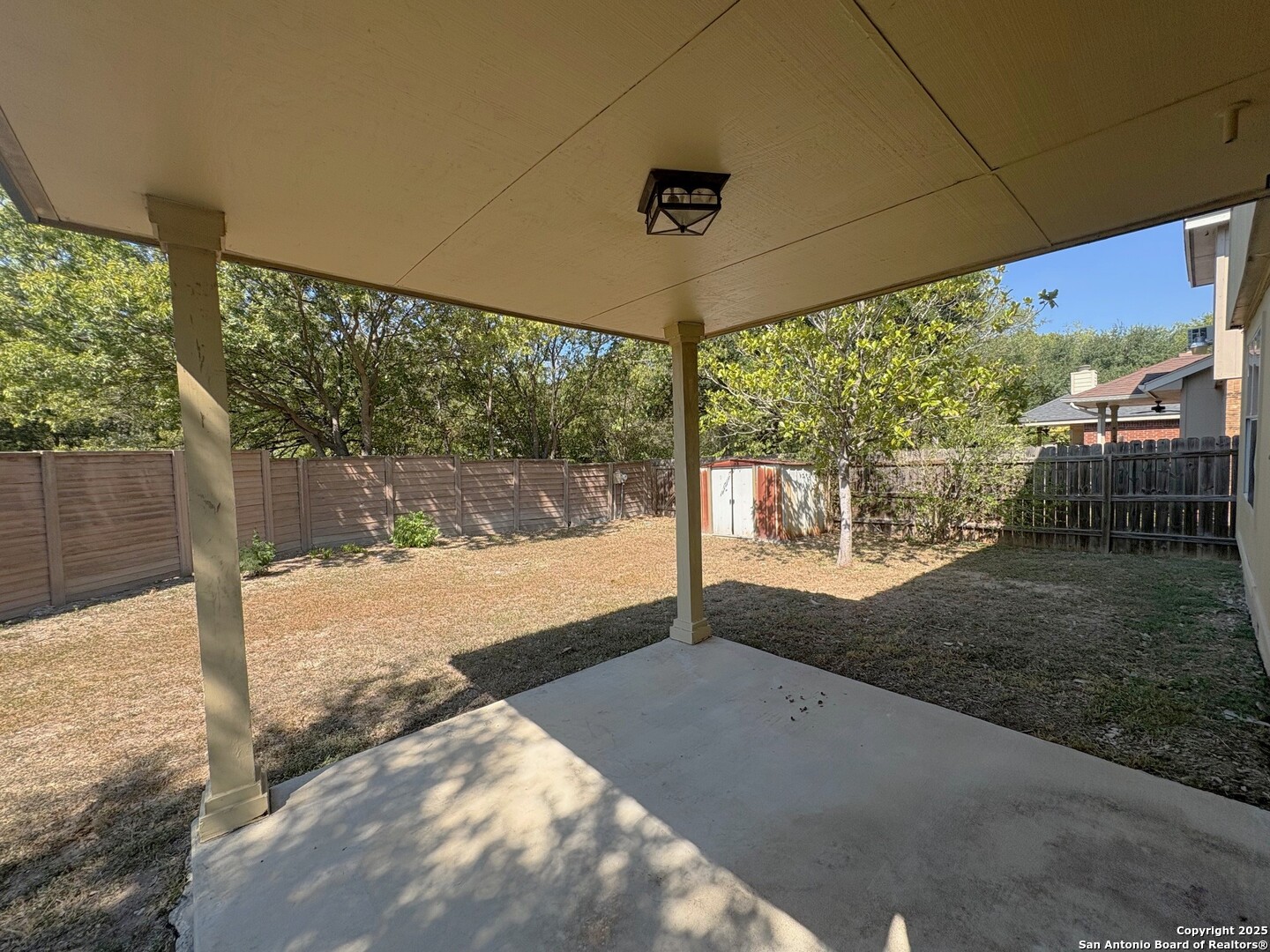 main property photo 12