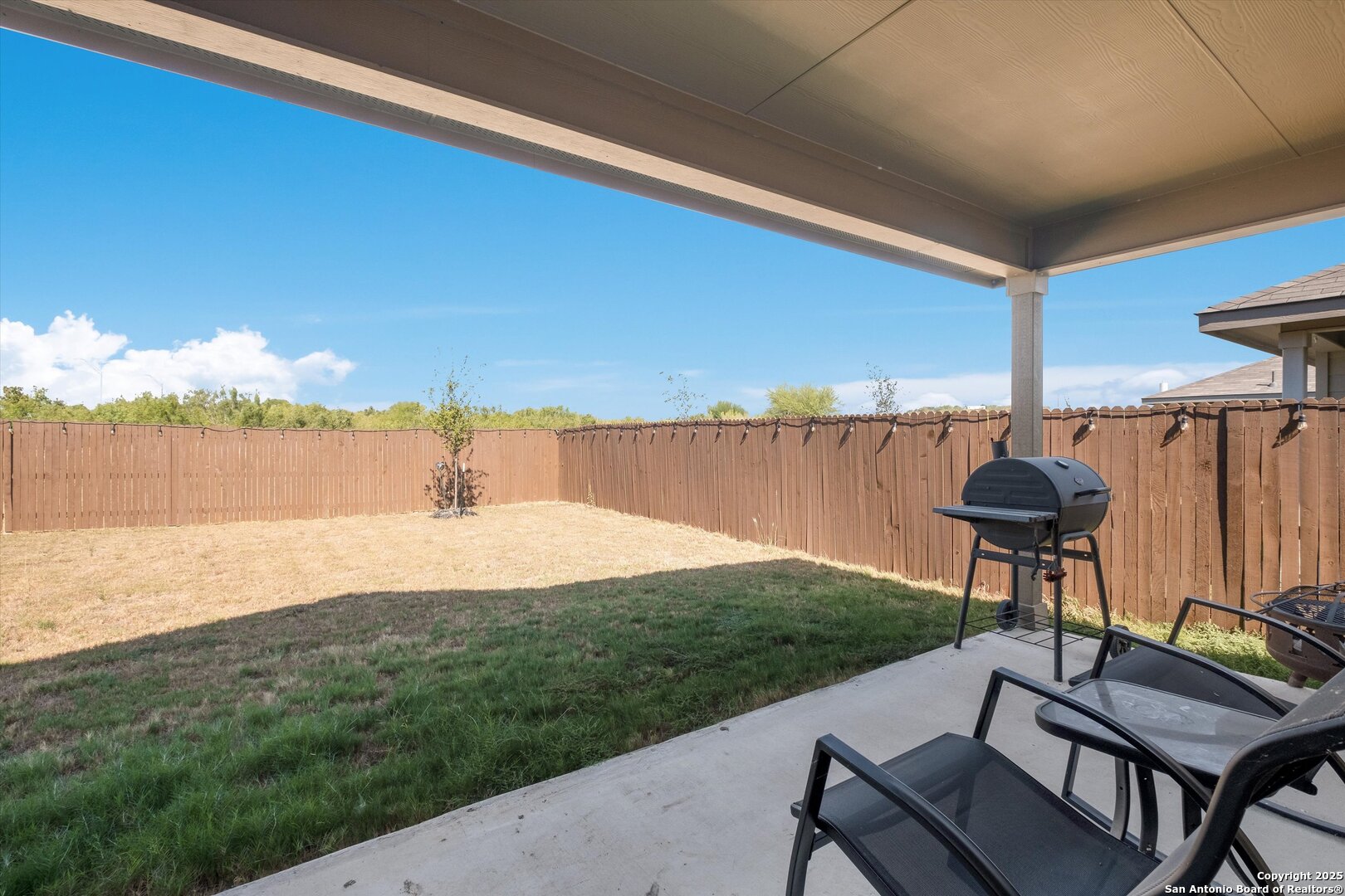 main property photo 25
