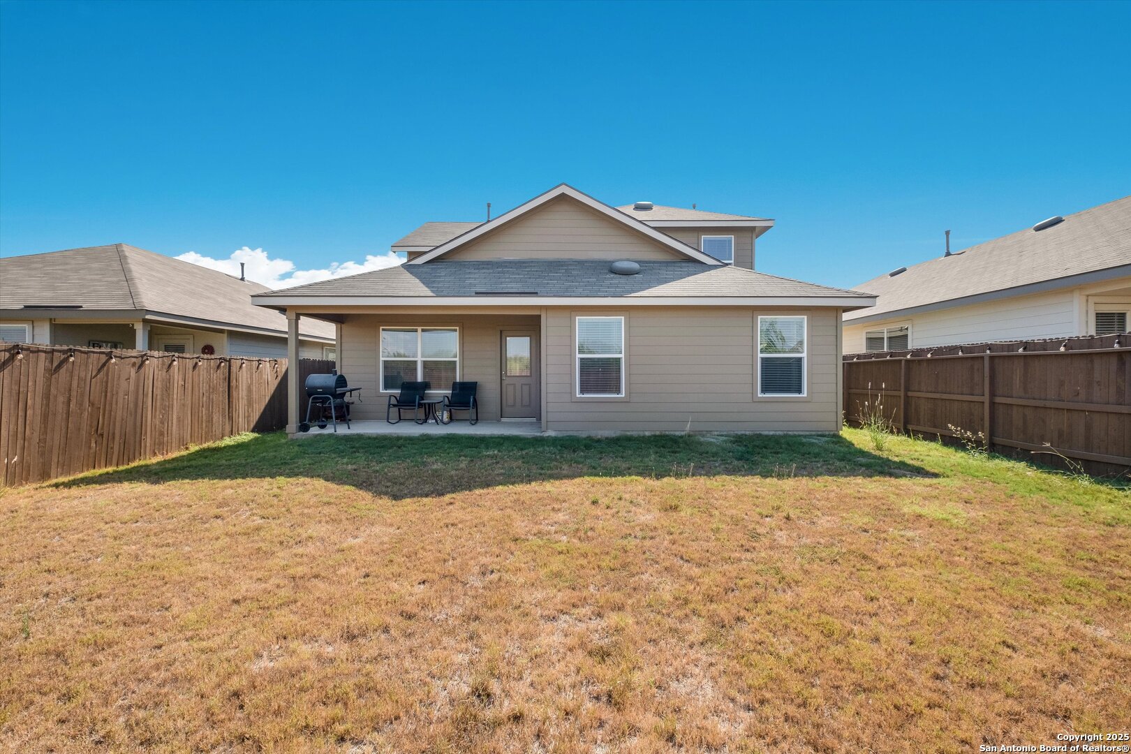 main property photo 27