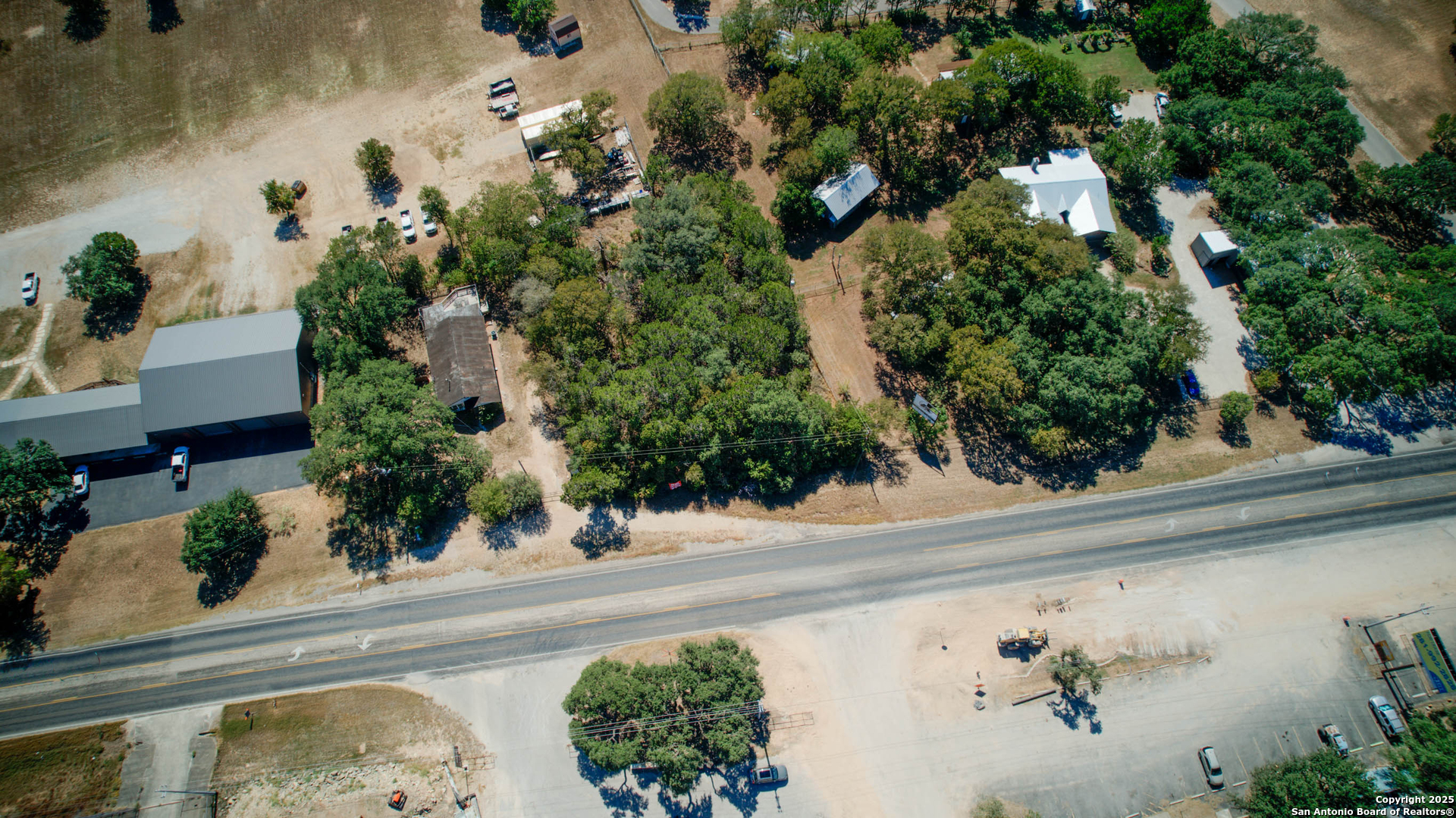 property viewer photo 26