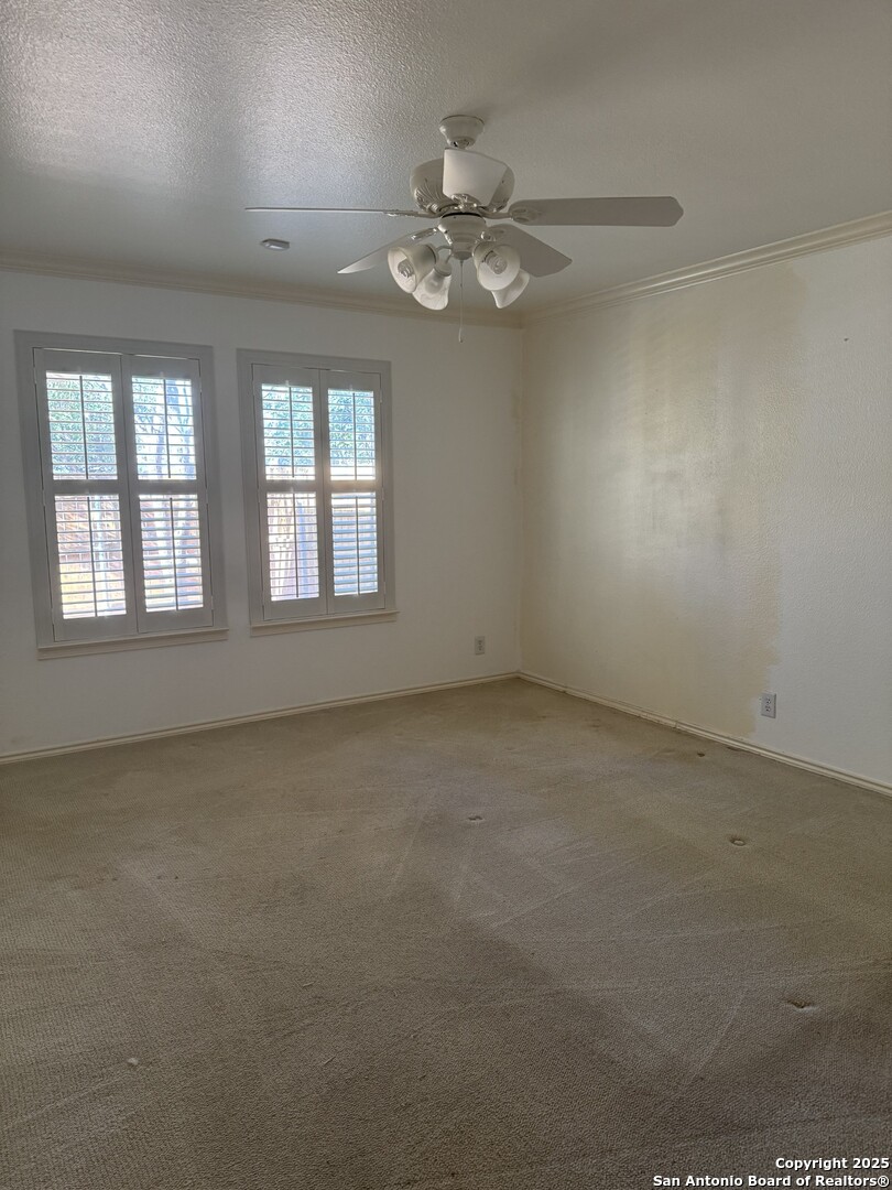 property viewer photo 10