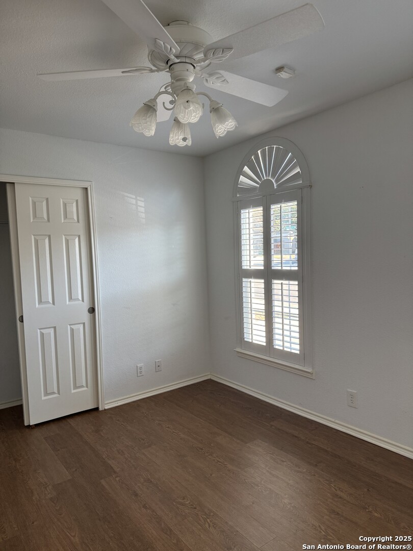 property viewer photo 19