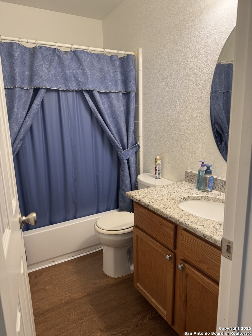property viewer photo 20