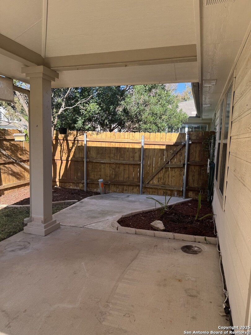 property viewer photo 22