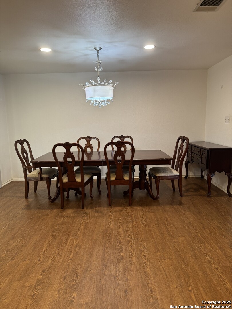 property viewer photo 6