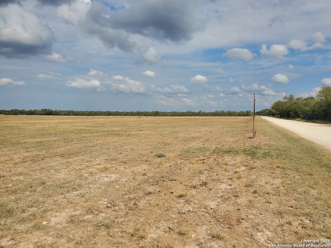 main property photo 11