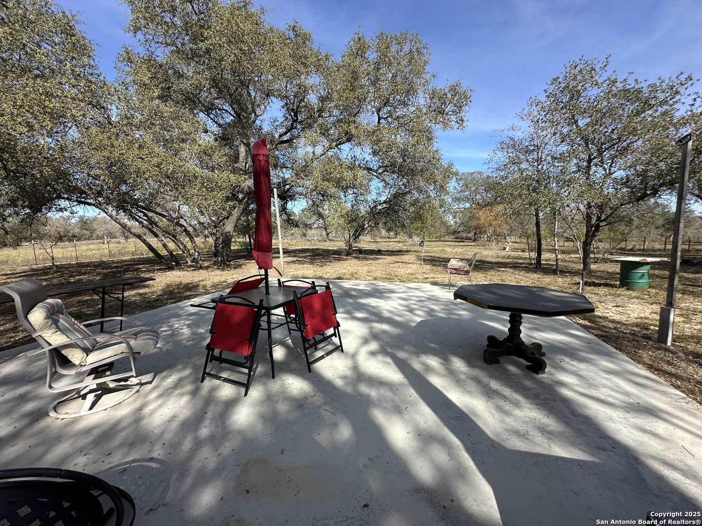 main property photo 7