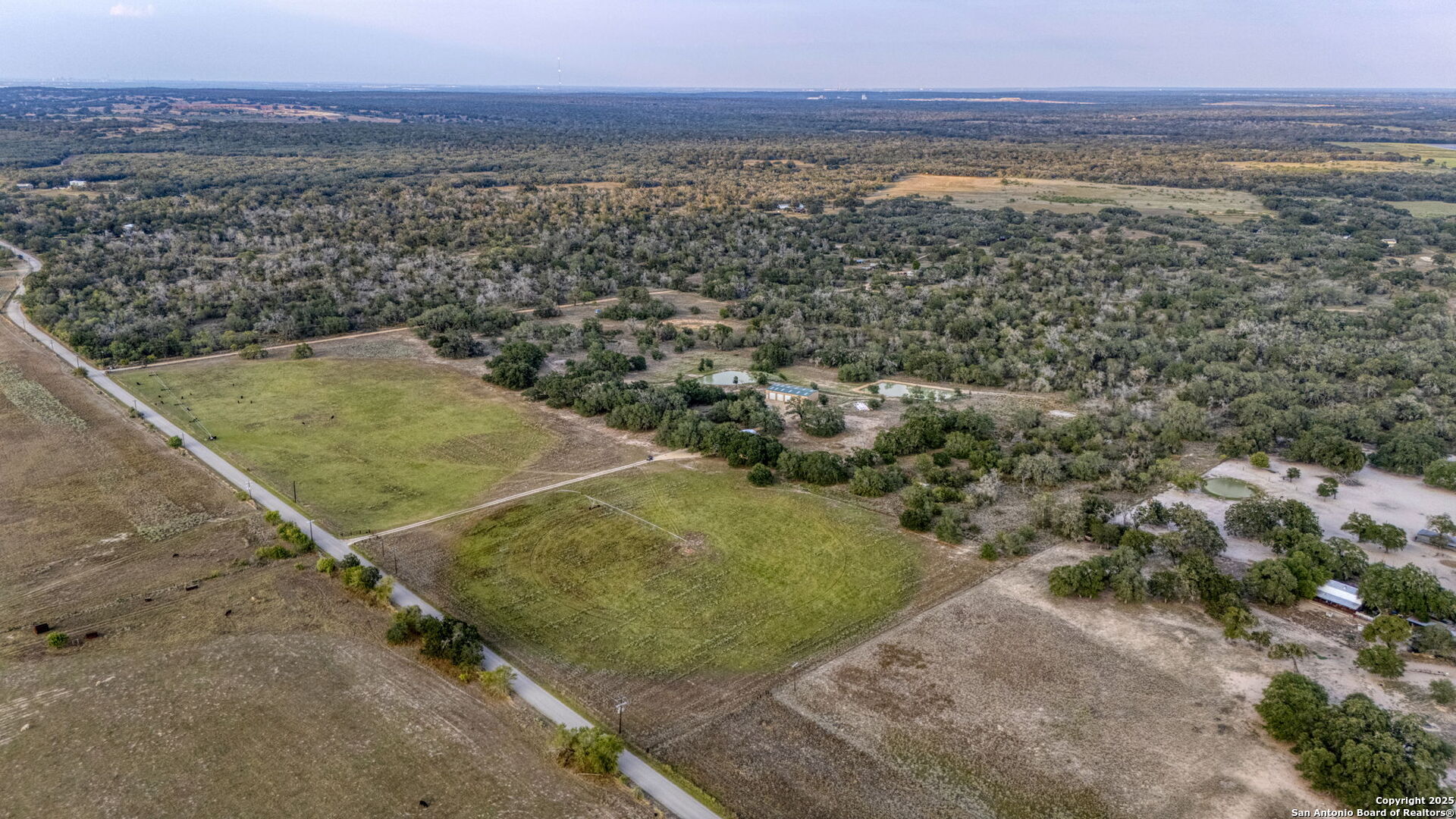 main property photo 33