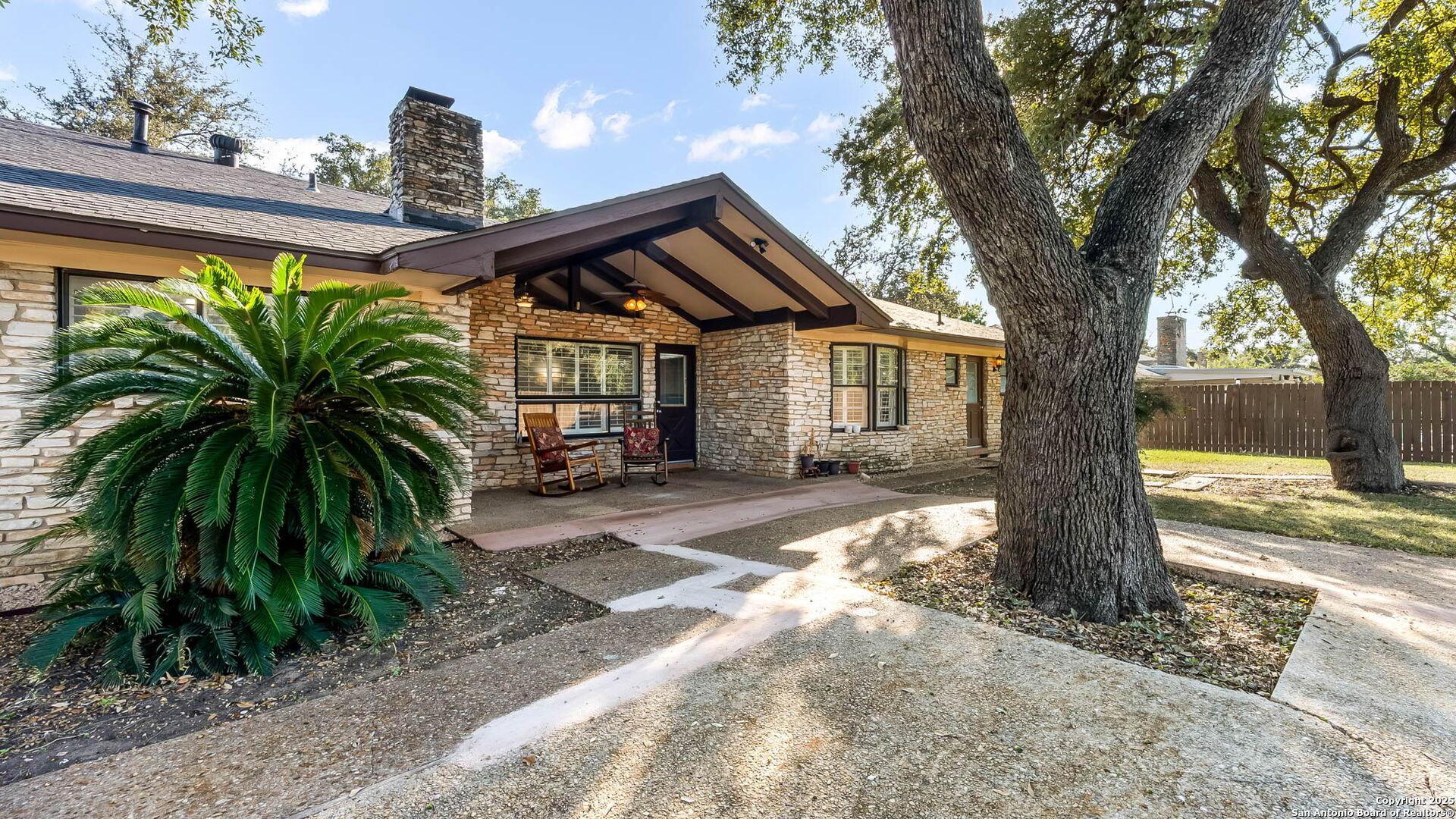 property viewer photo 28