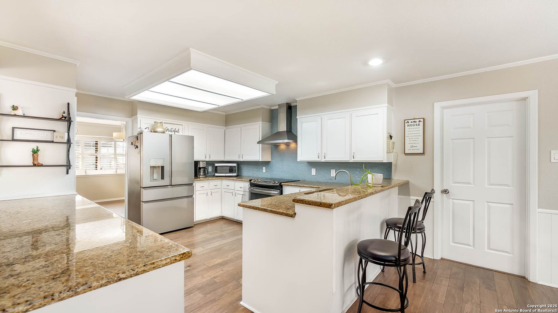 property viewer photo 32