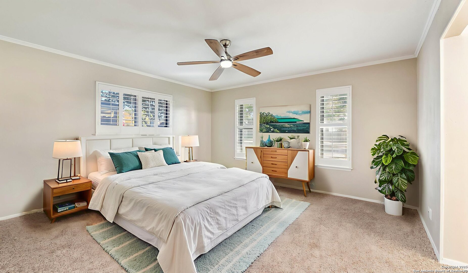 property viewer photo 6