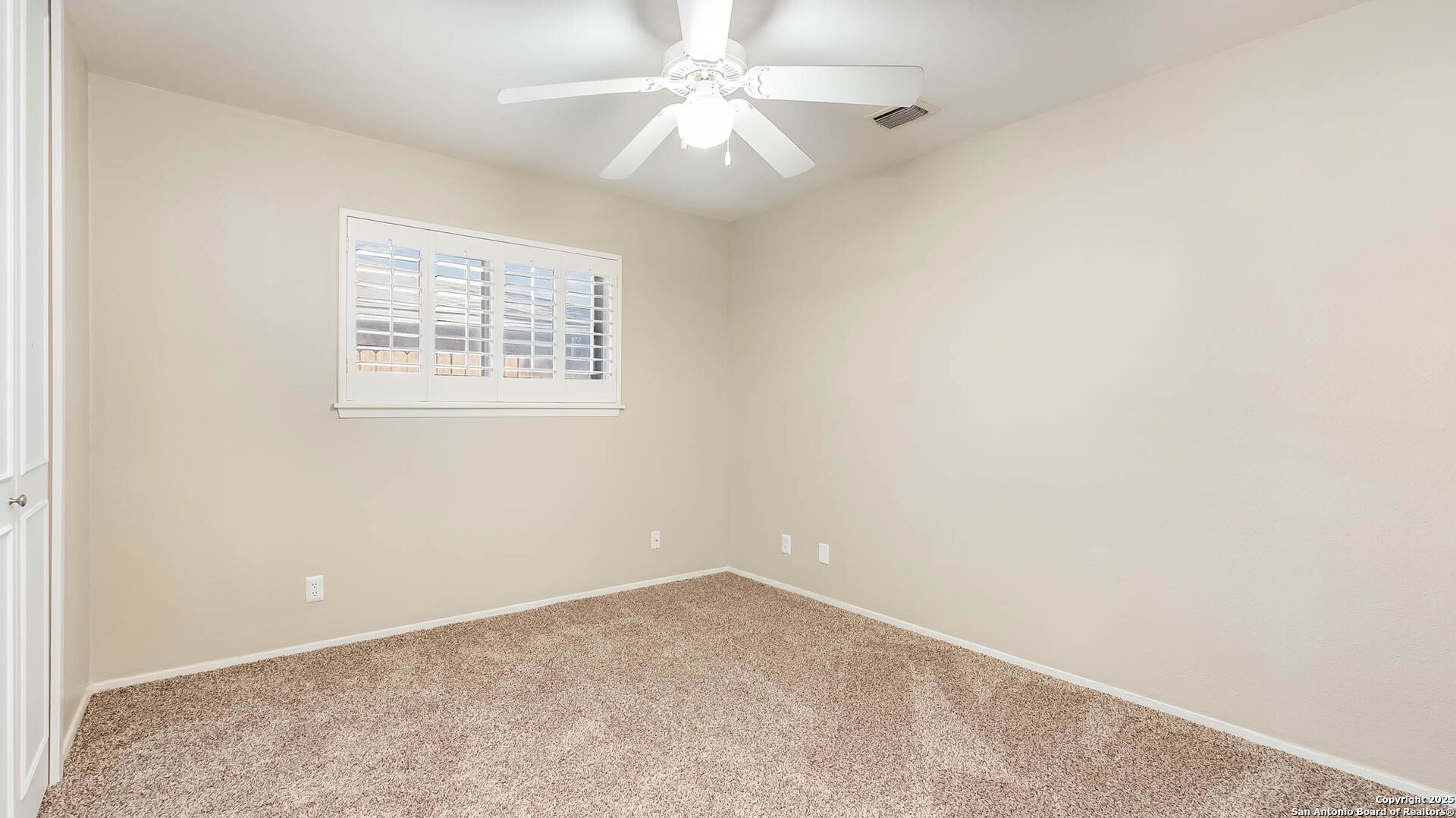 property viewer photo 9