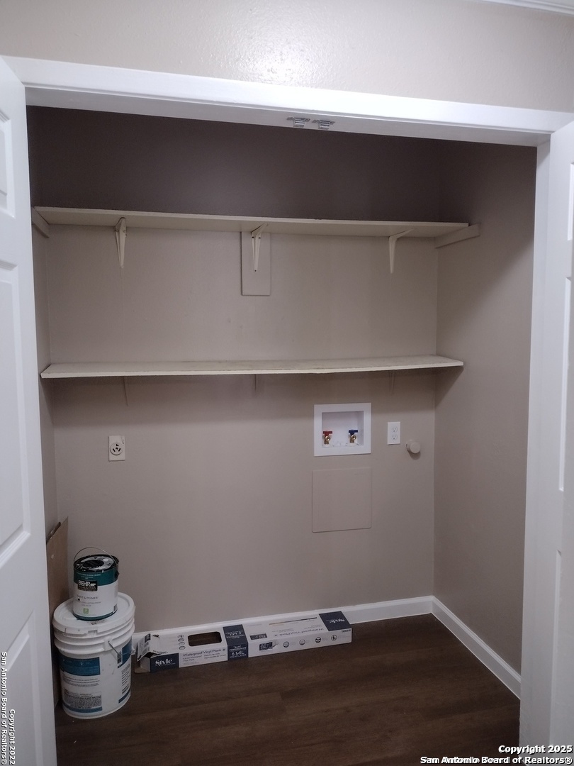 property viewer photo 15